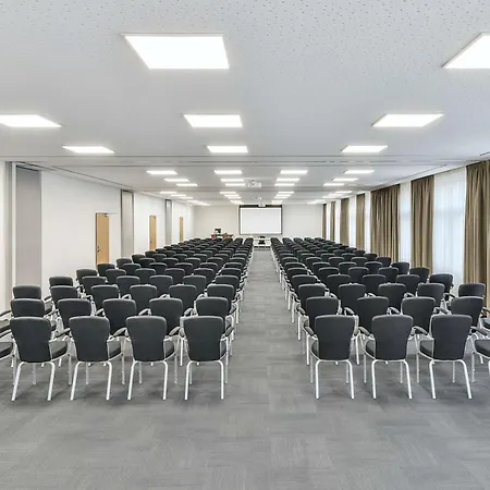 Hotel Nh Muenchen Airport 4*