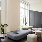 Nh Muenchen Airport 4*