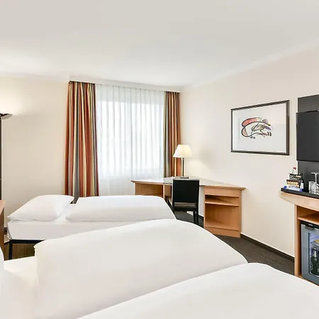 إن إتش مطار ميونيخ 4* Schwaig bei Nürnberg