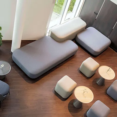 Nh Muenchen Airport Otel 4*
