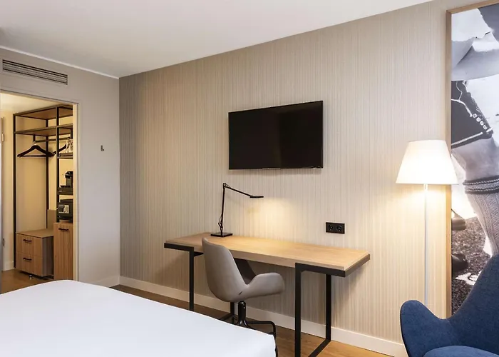 Nh Muenchen Airport 4*