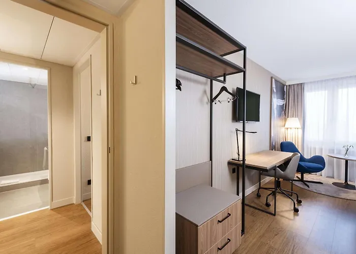 Hotel Nh Muenchen Airport 4*